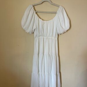 Astr White Puff-Sleeve Tiered Maxi Dress
